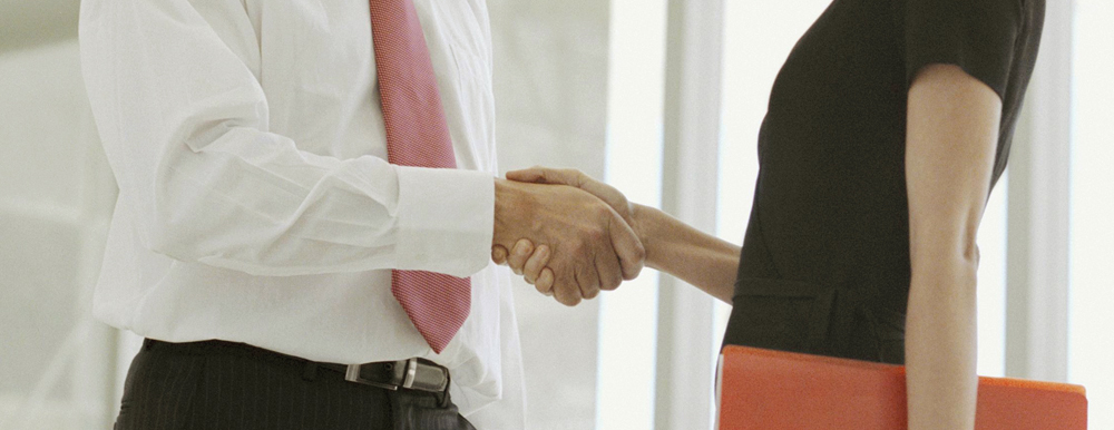 Adriana Valeika - Abogada